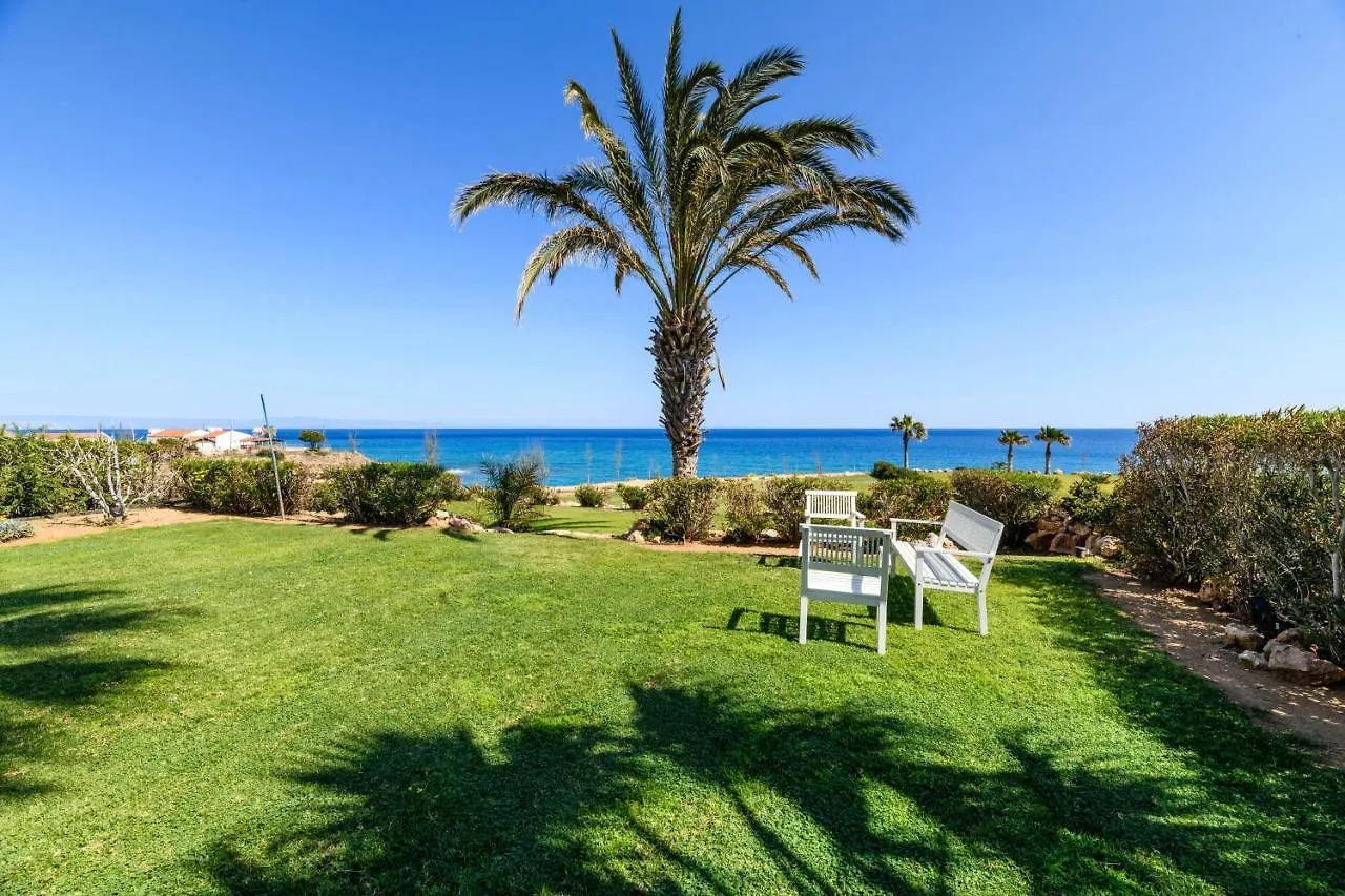 Royal Beachfront Villa Protaras