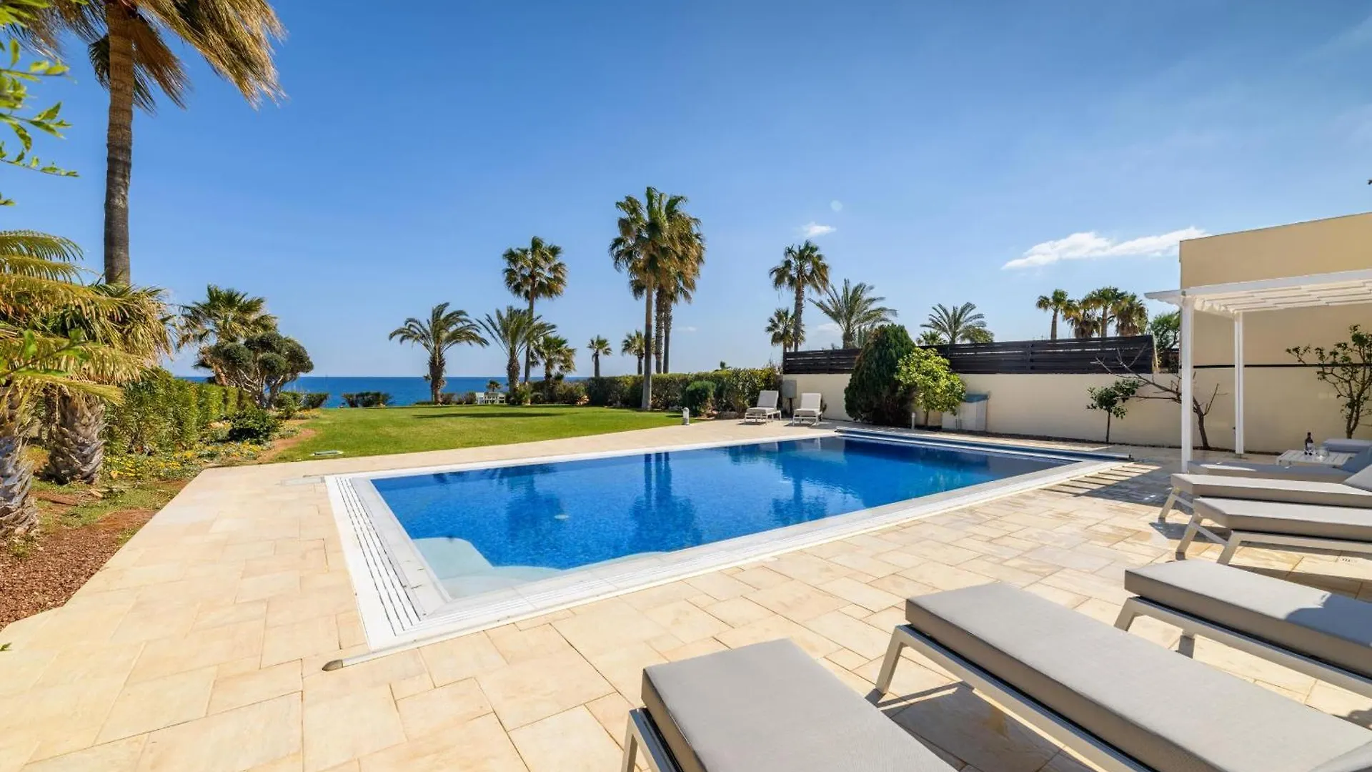 Royal Beachfront Villa Protaras 0*,  Cyprus